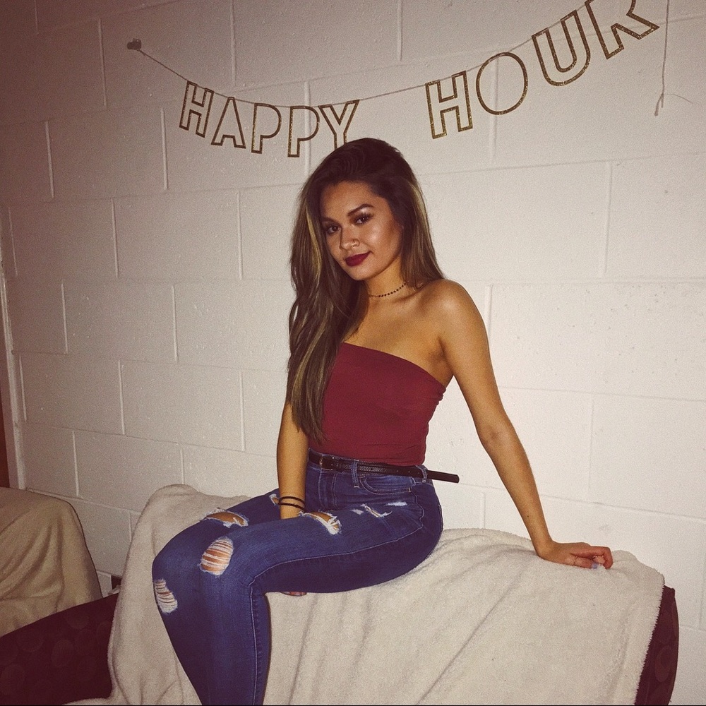 Meet your Posher, Talia